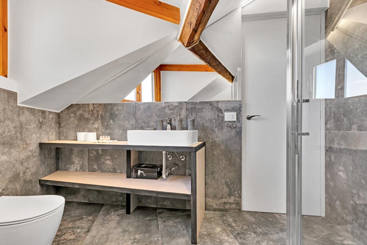 Cosmopolitan Apartment Milan Luaran gambar